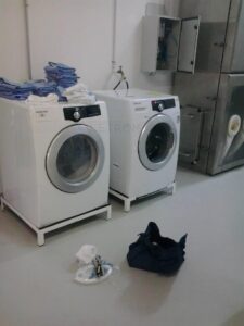 Aletrom, trabajando en Laboratorios Gutis, 2016